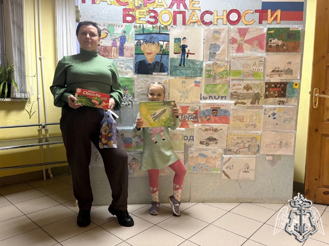 Новгородские росгвардейцы ко Дню вневедомственной охраны провели конкурс детского рисунка