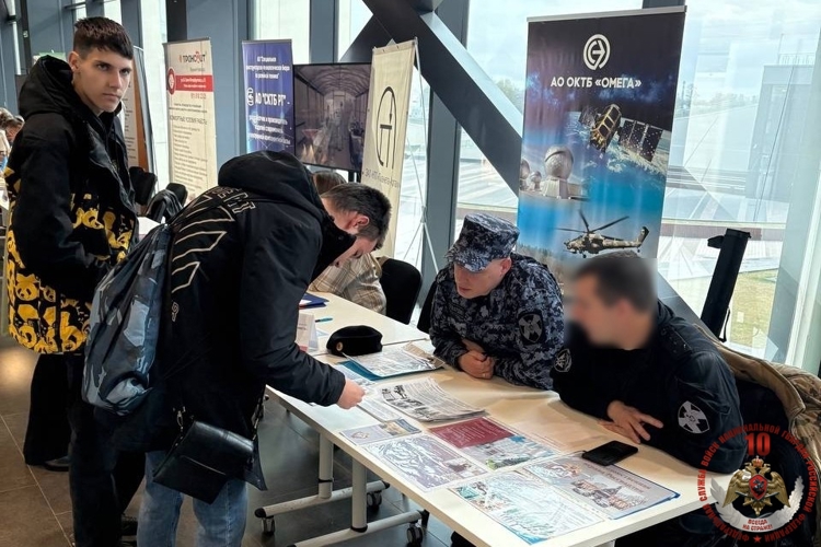 Новгородские росгвардейцы рассказали о приёме на службу и поступлении в ведомственные ВУЗЫ
