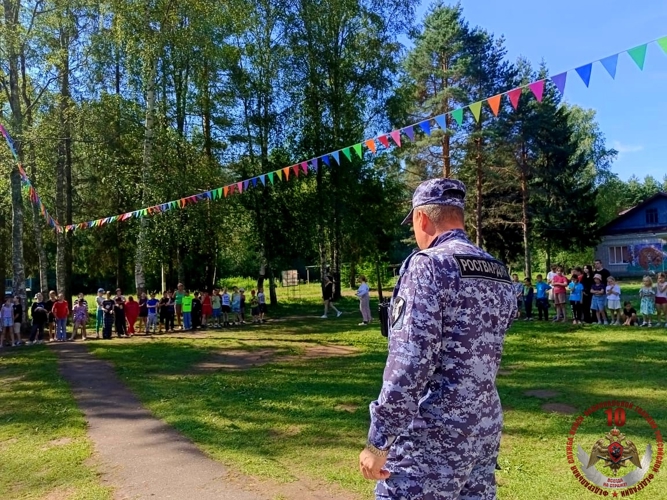 Новгородские росгвардейцы проверяют безопасность детских оздоровительных лагерей в регионе